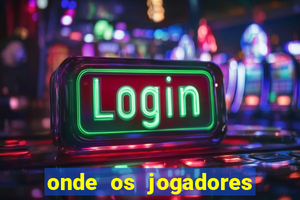 onde os jogadores do corinthians moram