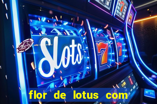 flor de lotus com lua tatuagem